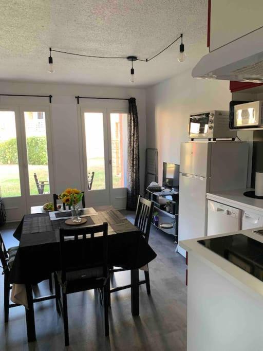Appartement Cosy Confort Parking Clim Wifi Linge Acces Piscine Non Inclus Canet-en-Roussillon Exteriör bild