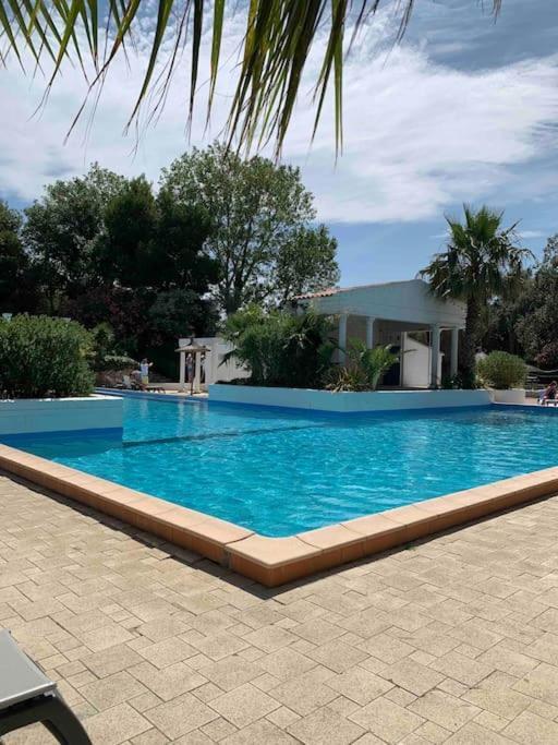 Appartement Cosy Confort Parking Clim Wifi Linge Acces Piscine Non Inclus Canet-en-Roussillon Exteriör bild