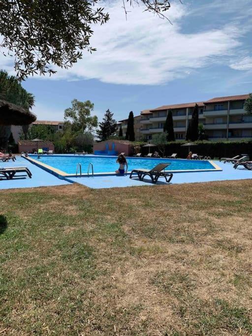 Appartement Cosy Confort Parking Clim Wifi Linge Acces Piscine Non Inclus Canet-en-Roussillon Exteriör bild