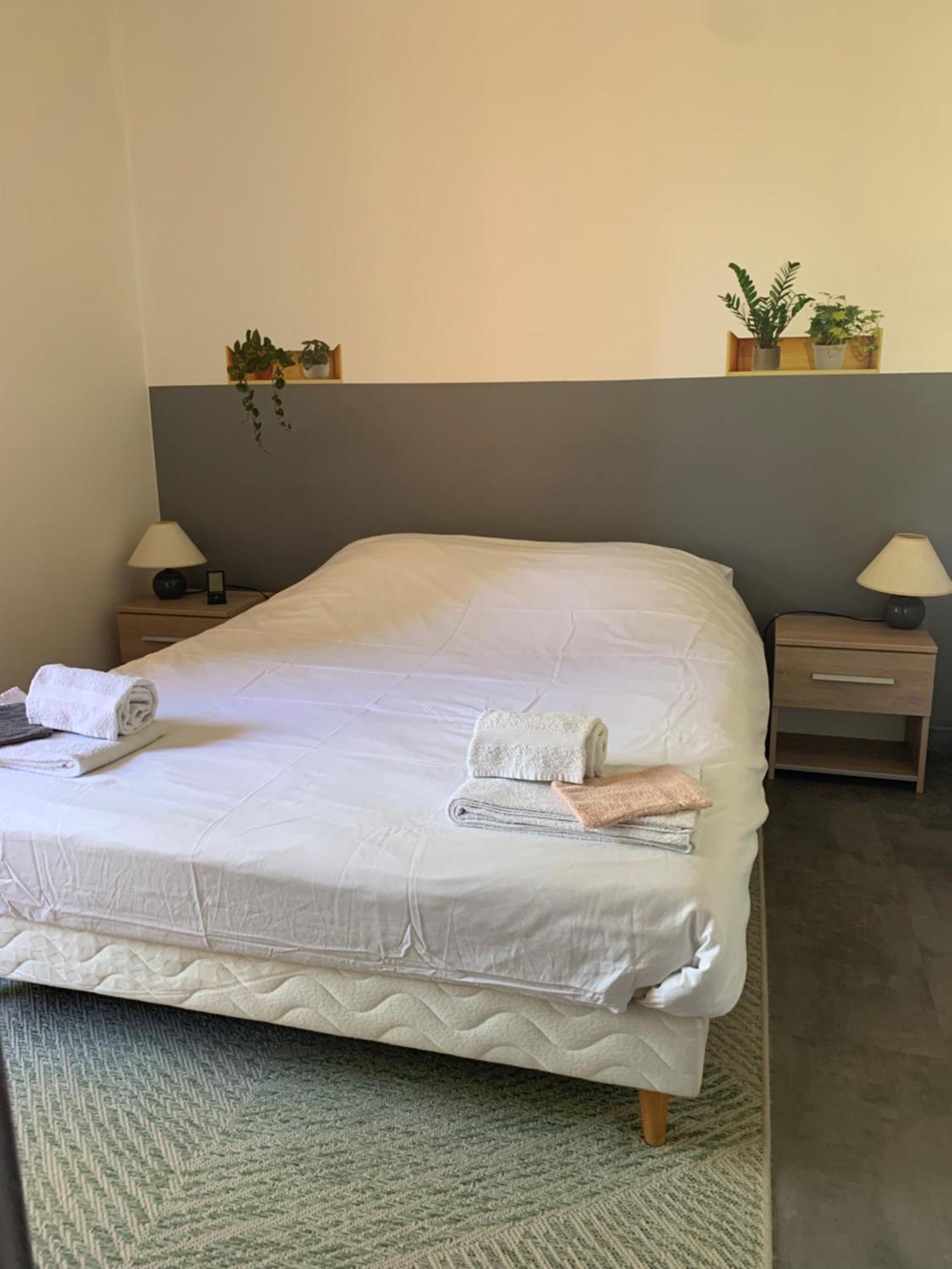 Appartement Cosy Confort Parking Clim Wifi Linge Acces Piscine Non Inclus Canet-en-Roussillon Exteriör bild