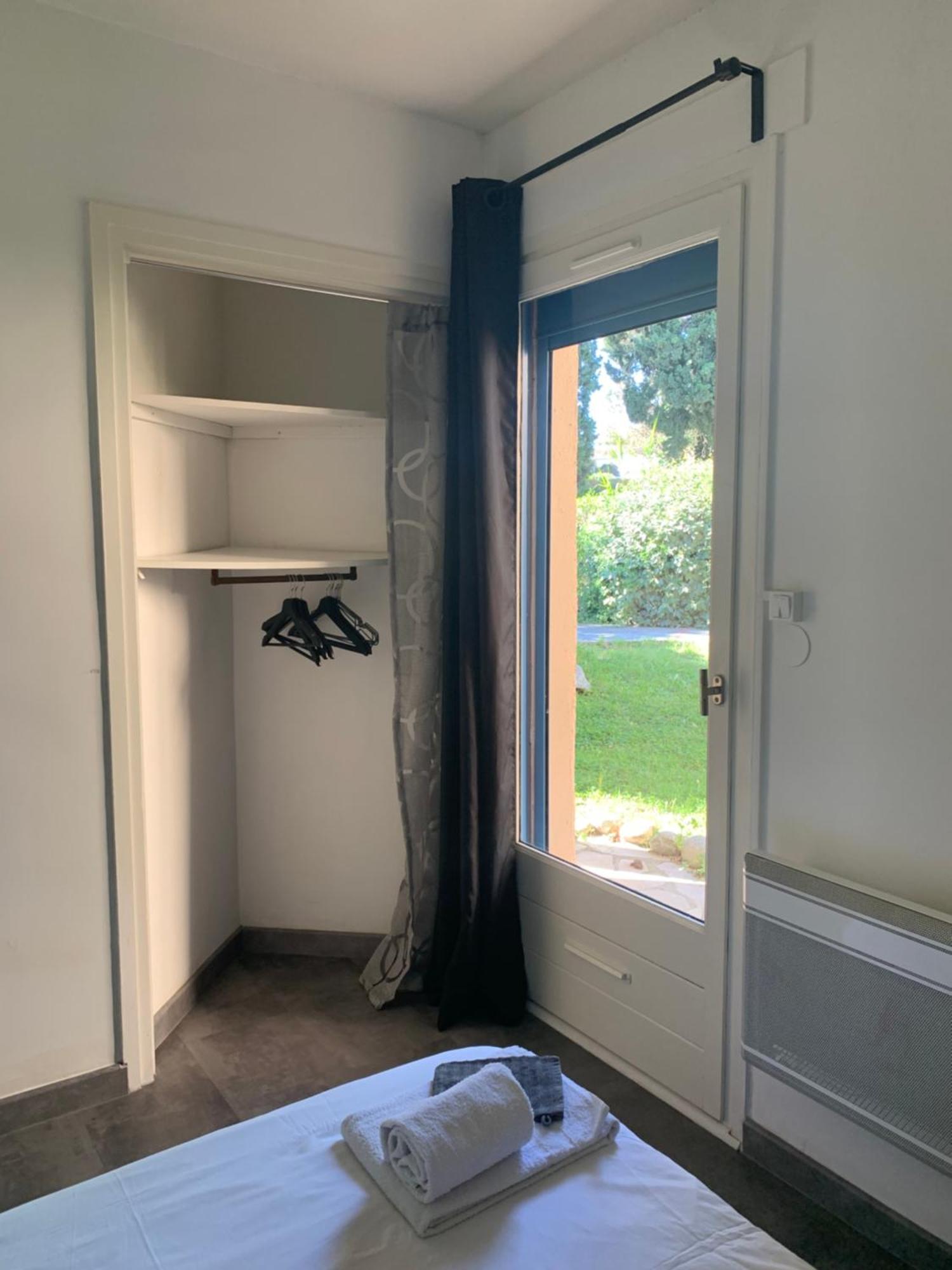 Appartement Cosy Confort Parking Clim Wifi Linge Acces Piscine Non Inclus Canet-en-Roussillon Exteriör bild